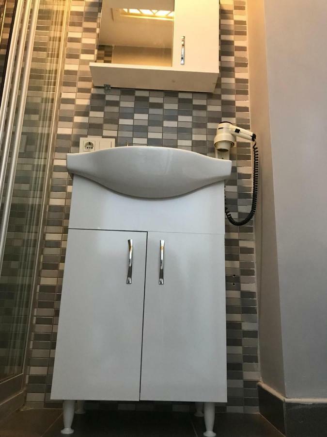 Montena Suite (Adults Only) Istanbul Exteriör bild